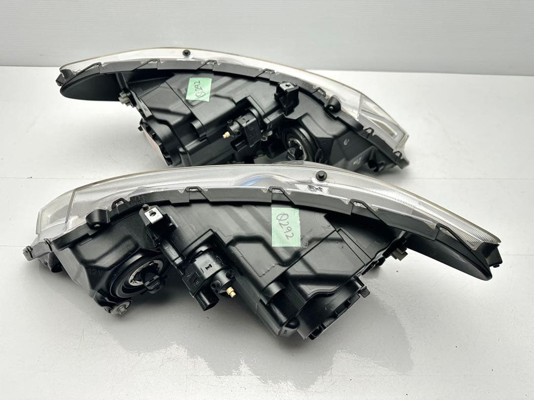 オデッセイ アブソルート ヘッドライト キセノン HIDレベ バラ付 P7692