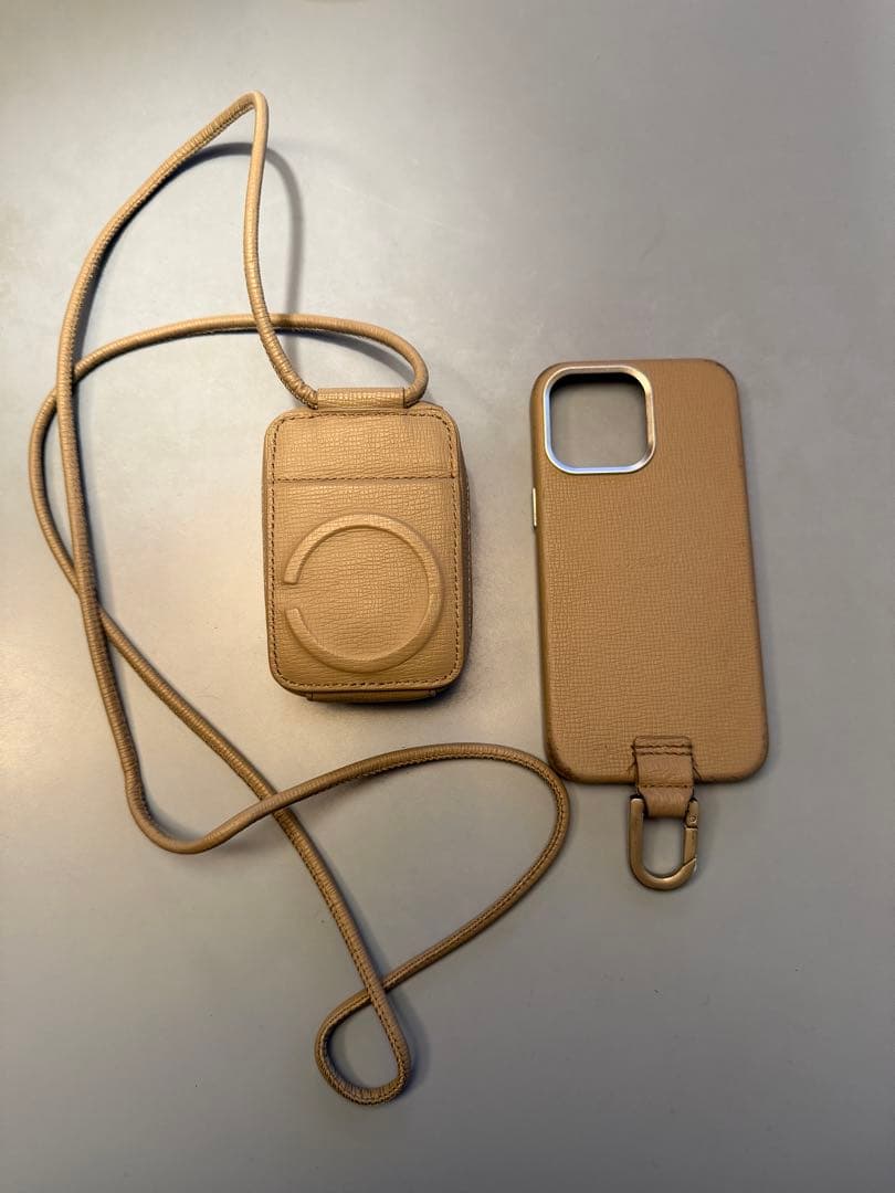 objects.io ケース・ストラップ付きマイクロバッグ　15 PRO MAX