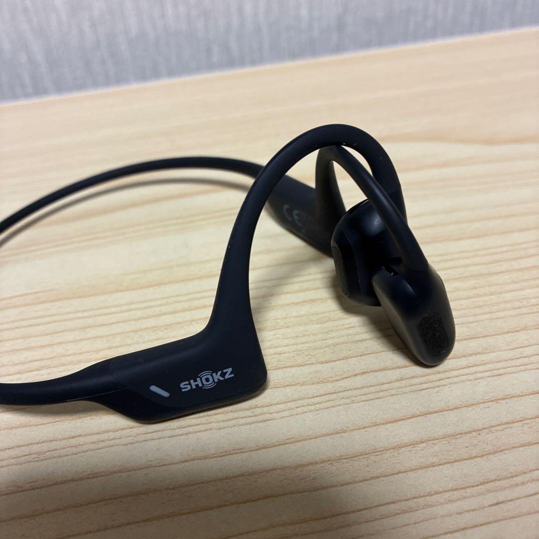 SHOKZ OPENRUN PRO 骨伝導イヤホン S810　ケーブル付属