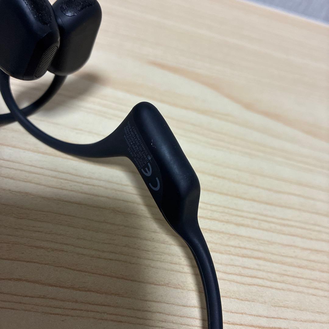 SHOKZ OPENRUN PRO 骨伝導イヤホン S810　ケーブル付属