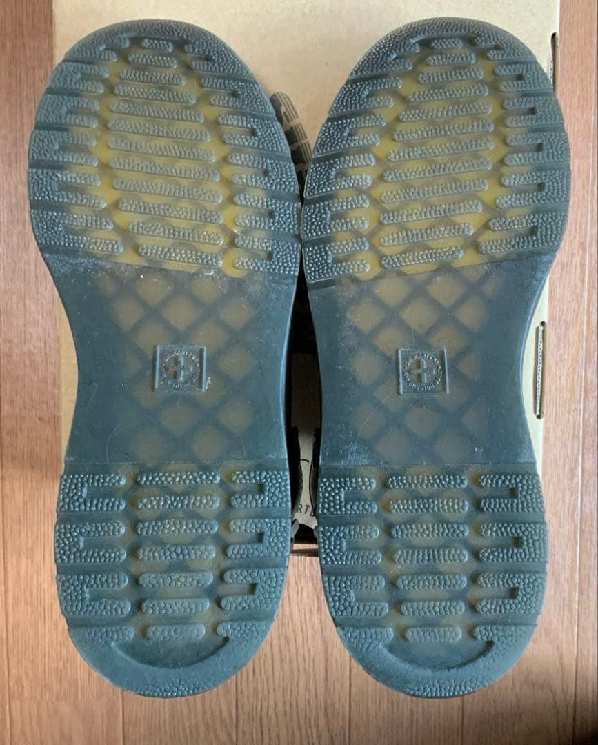 ドクターマーチンCARLSON