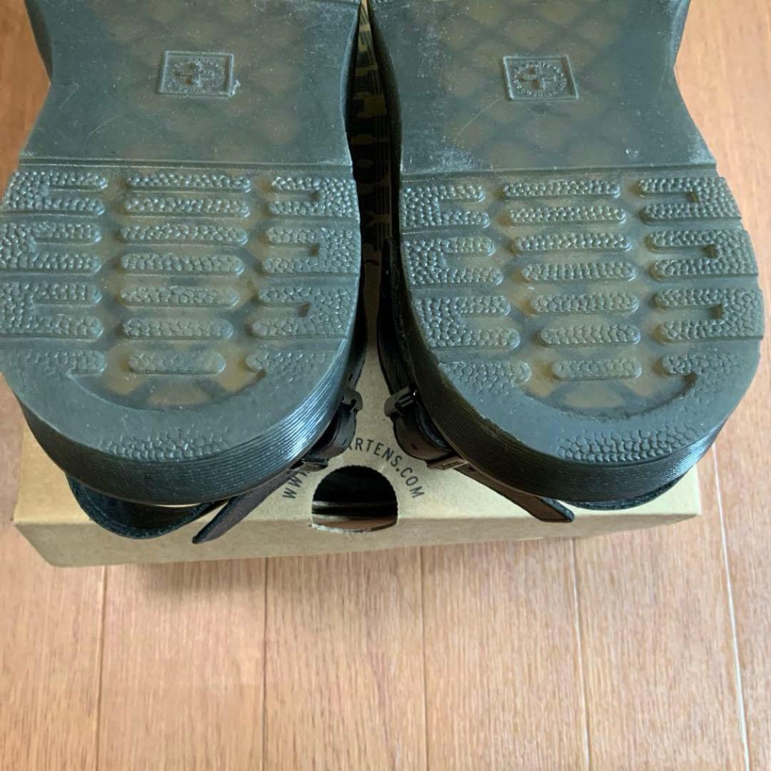 ドクターマーチンCARLSON