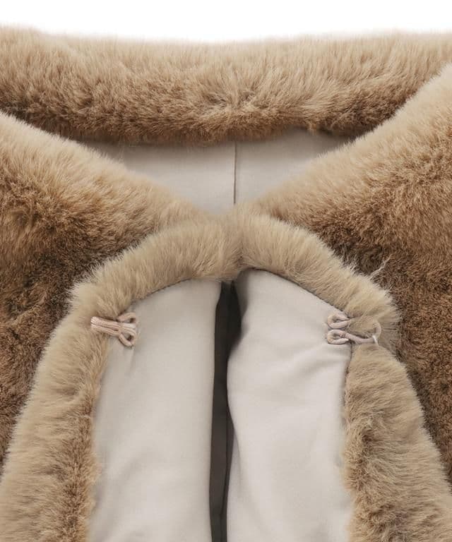 JENNE リッチボリュームファーケープ新品未使用タグつき　柴犬カラー