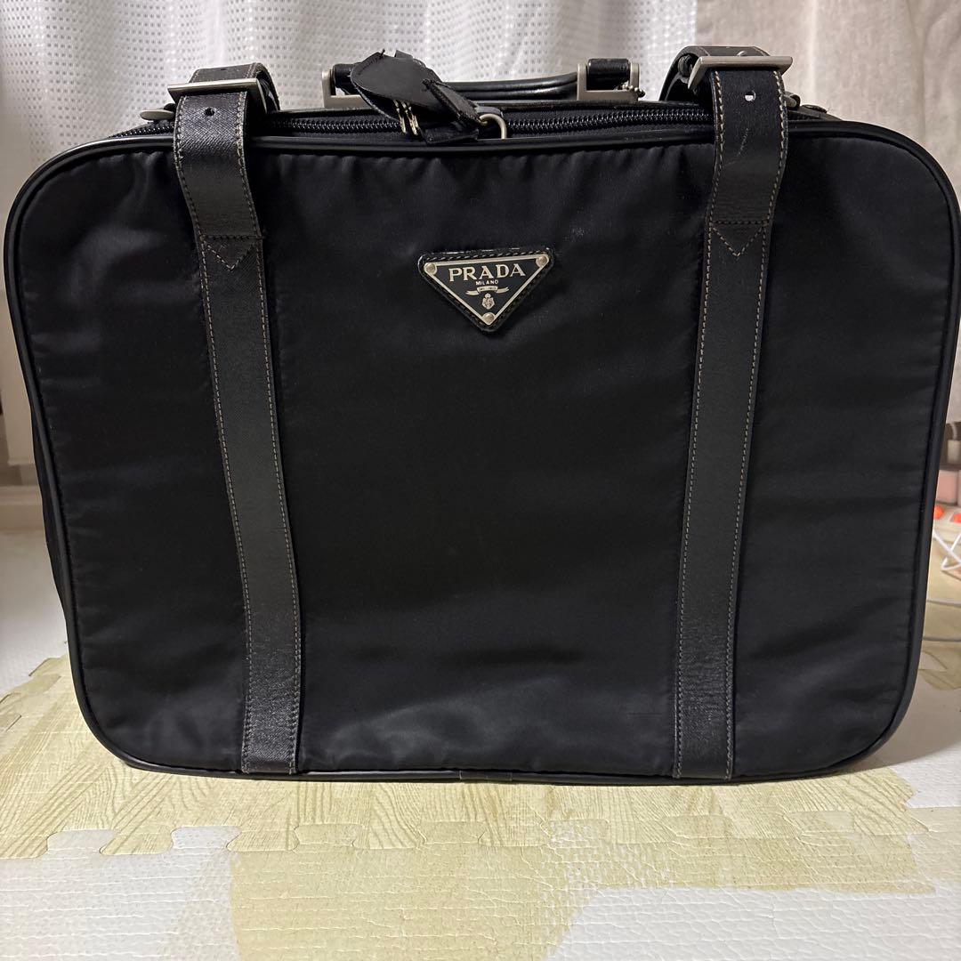 PRADA 2WAYビジネスバッグ