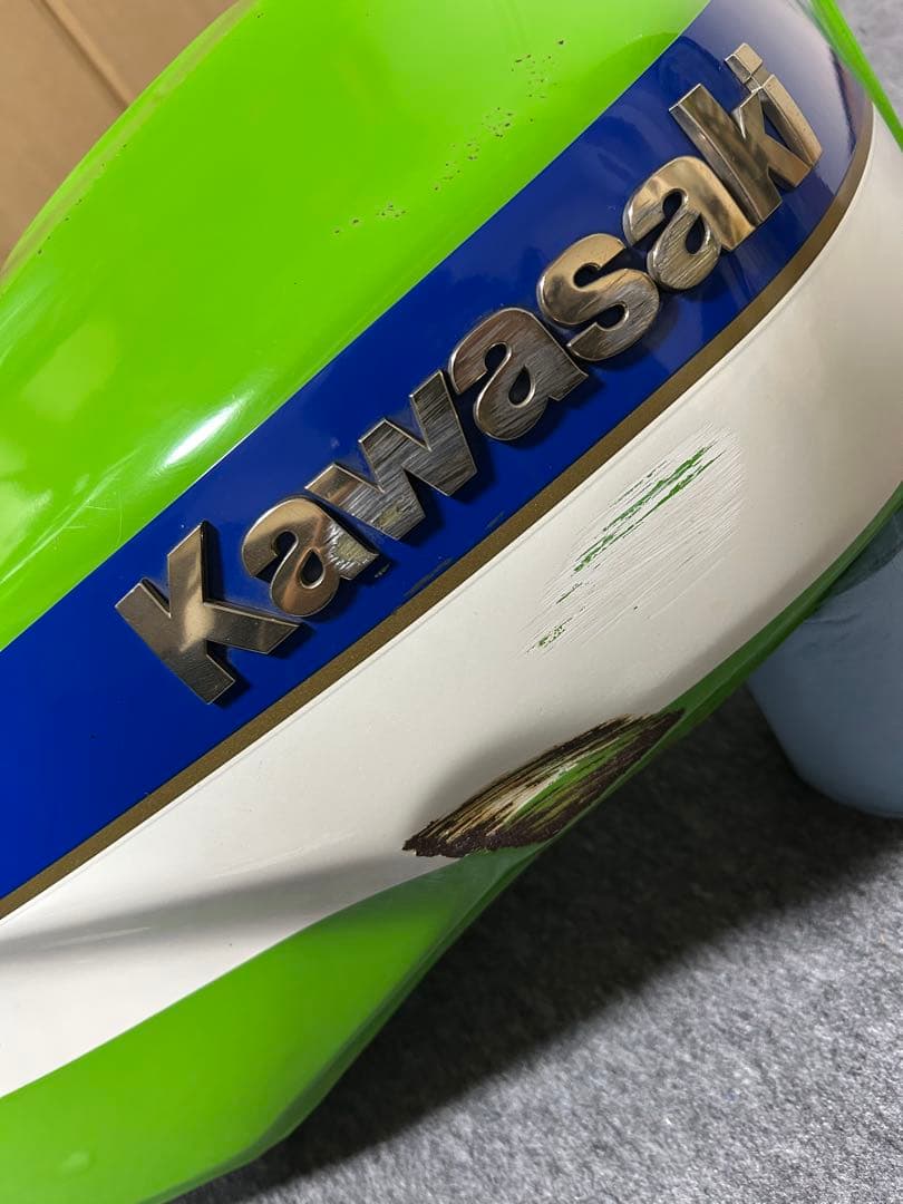 Kawasaki ZRX1100 ガソリンタンク