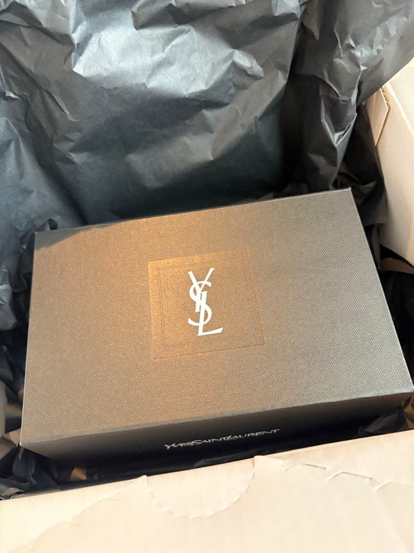 イヴ・サンローラン　モン パリ オーデパルファム 30mL 【新品未使用】