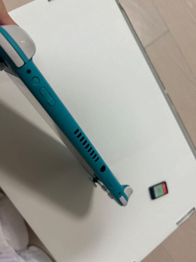 Nintendo Switch Light ターコイズブルー 充電器、あつ森付