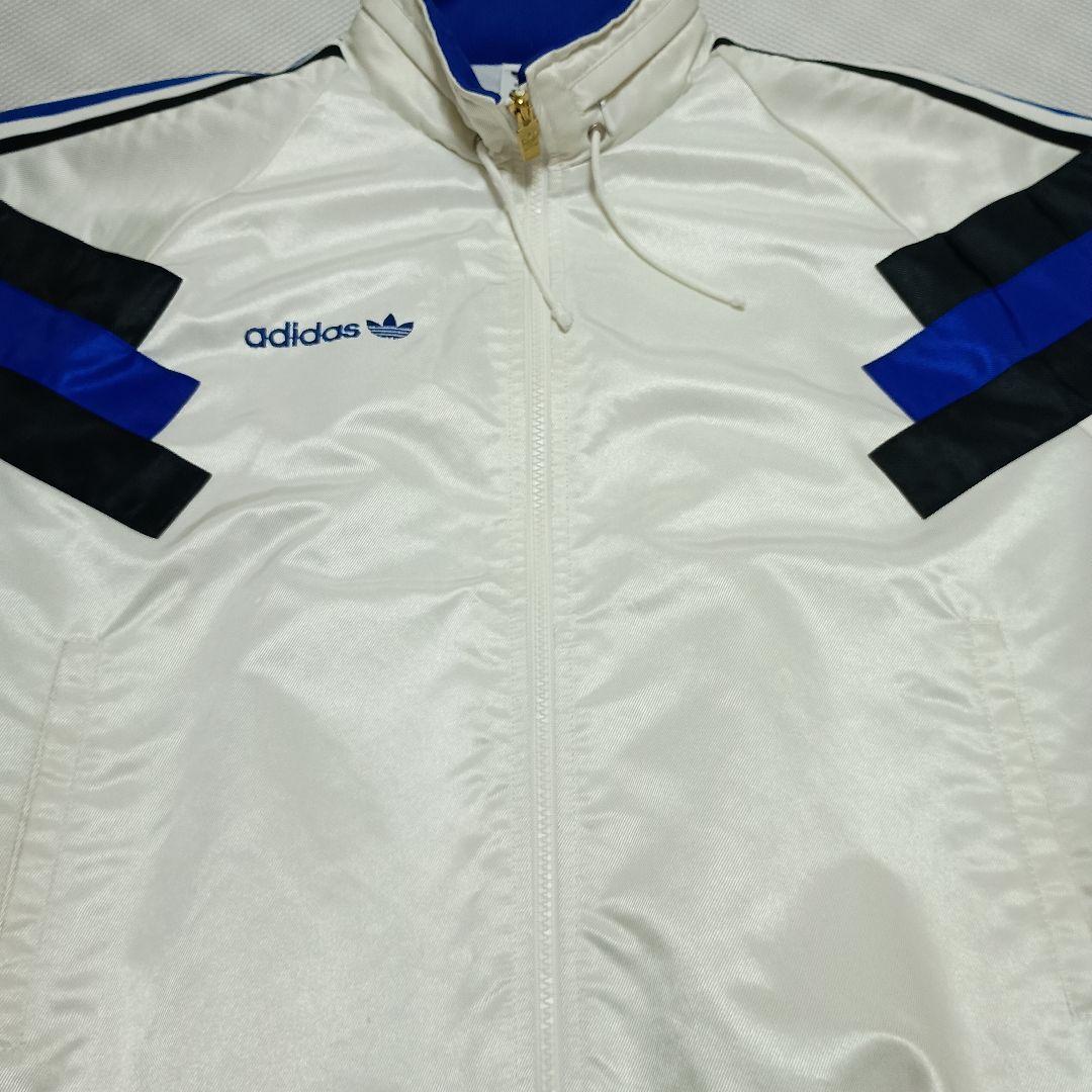 アディダス　デサント　ウィンドブレーカー　ガンバ大阪モデル厚手