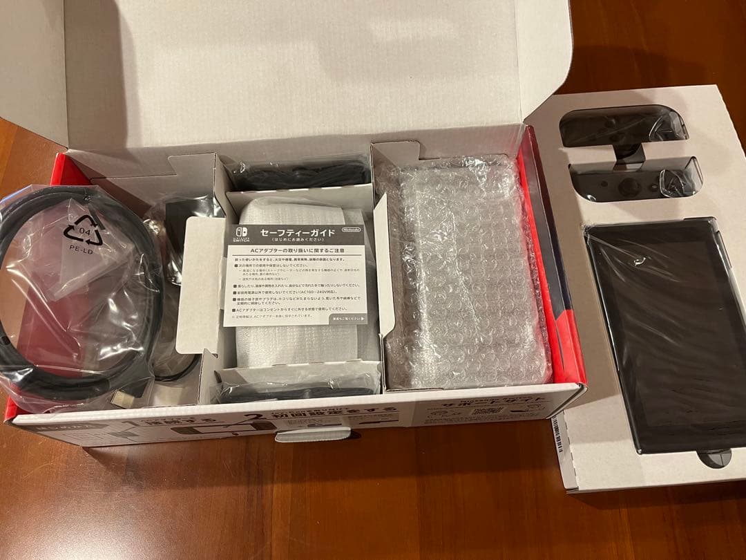 tantantamba【新品・美品】Nintendo Switch 本体