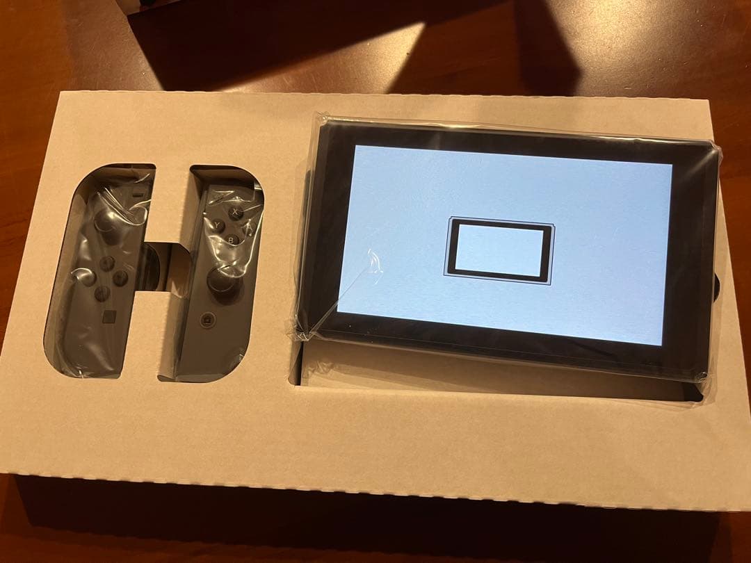 tantantamba【新品・美品】Nintendo Switch 本体