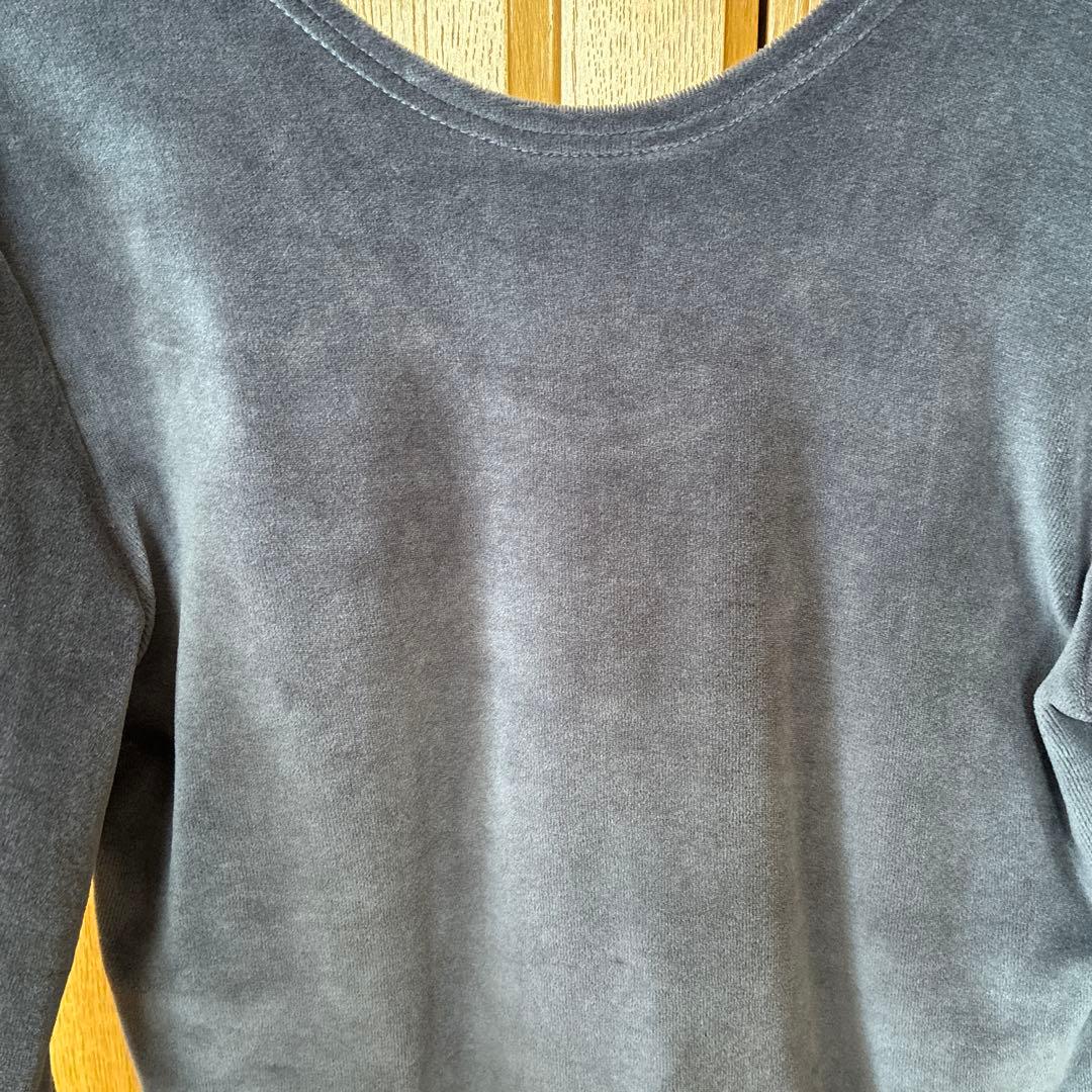 12月31までお値下げ　Back Open Velours Tops