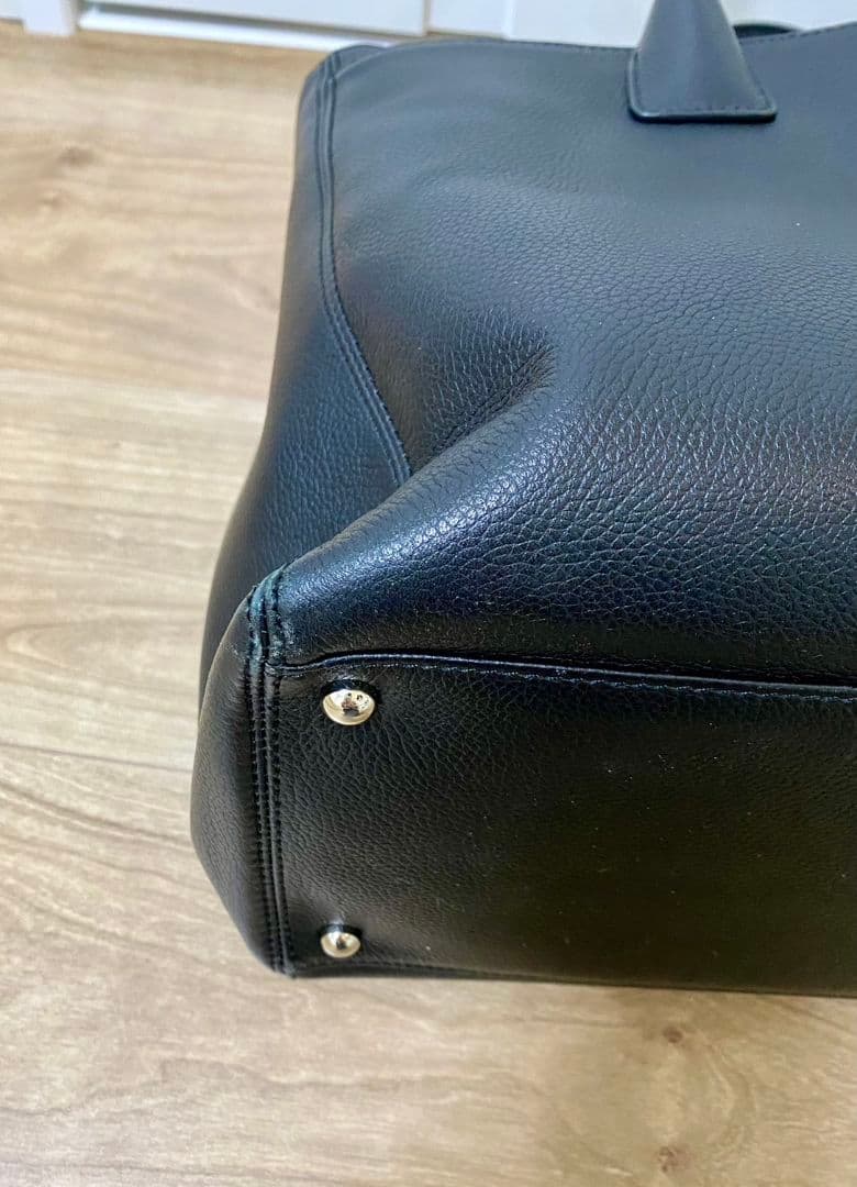 L　CHANEL　エグゼクティブトート