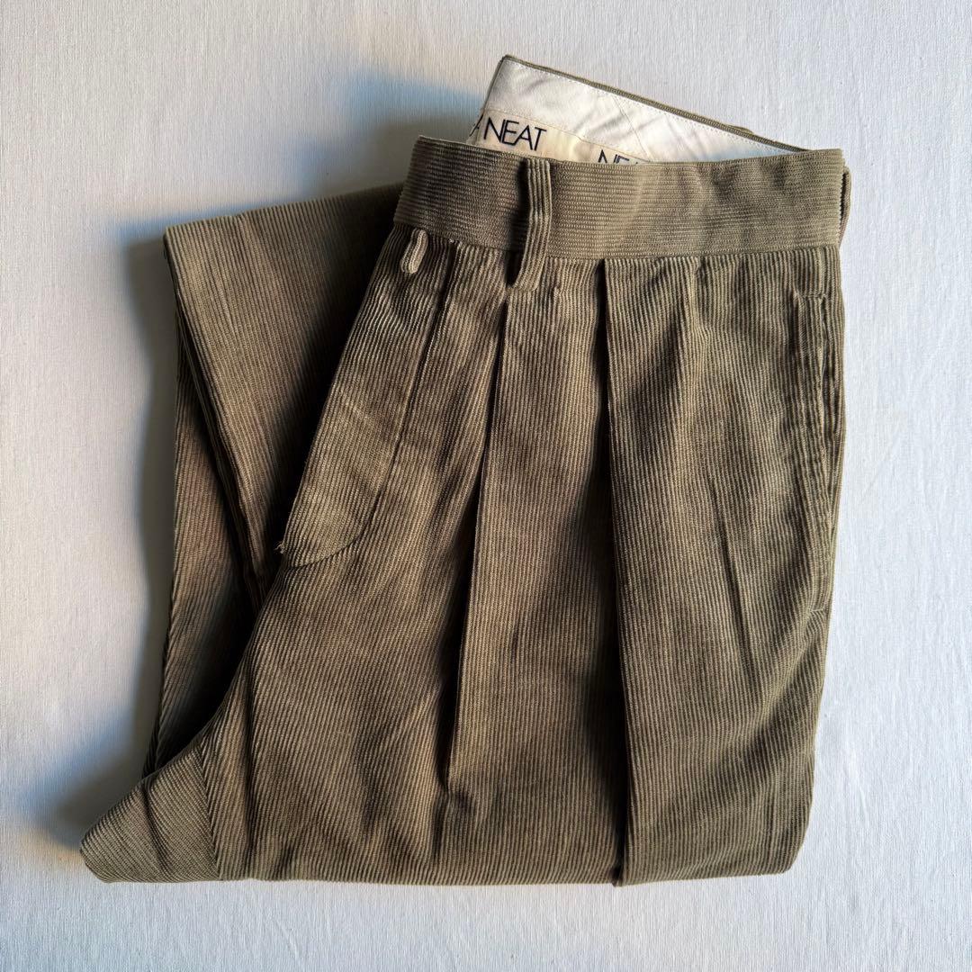 パンツ NEAT two tuck corduroy trousers
