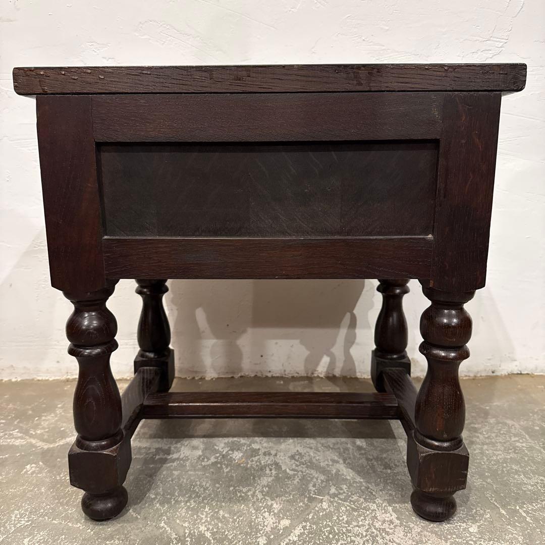 年末年始saleヴィンテージ　木製サイドテーブル　引き出し付き　2