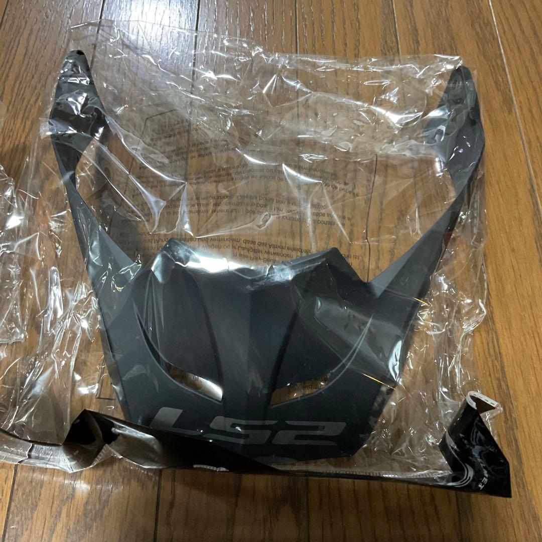 美品　LS2ヘルメット　ストリートファイター　Mサイズ