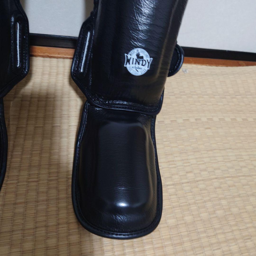 WINDY　レガースSサイズ　黒