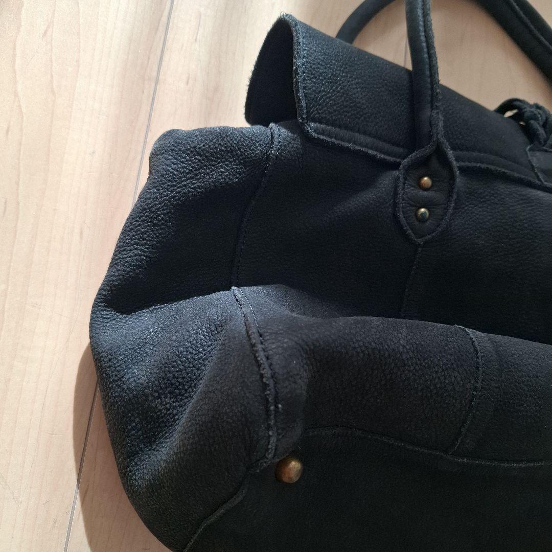 黒のレザートートバッグ