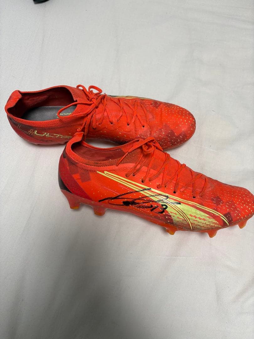 Puma サッカーシューズ・スパイク サイン入り