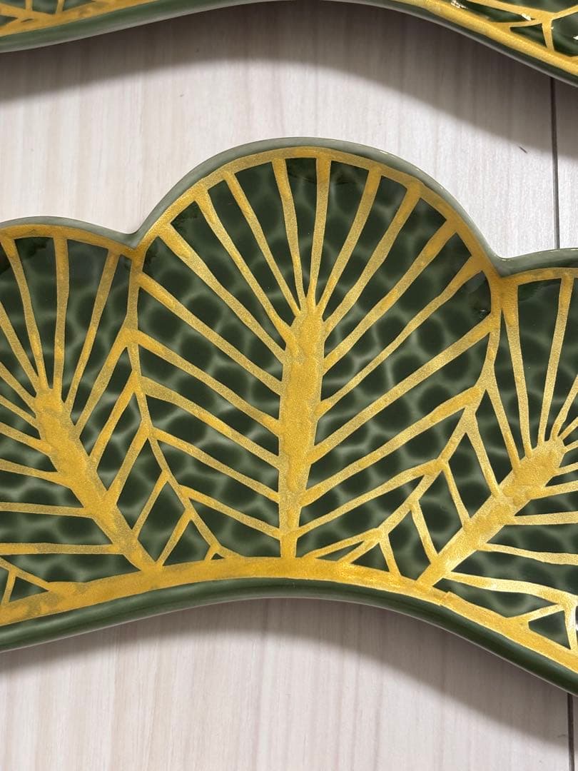 【新品】有田焼　幸楽窯　松葉形前菜皿　緑白6枚セット