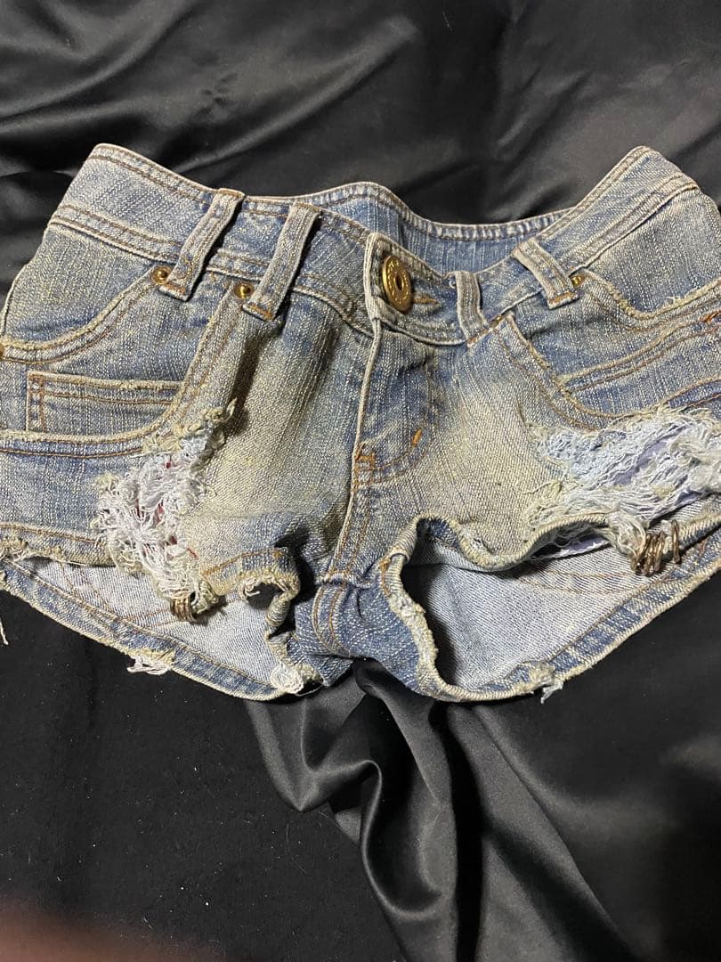 d.i.a ダメージラメ加工デニムショーパン