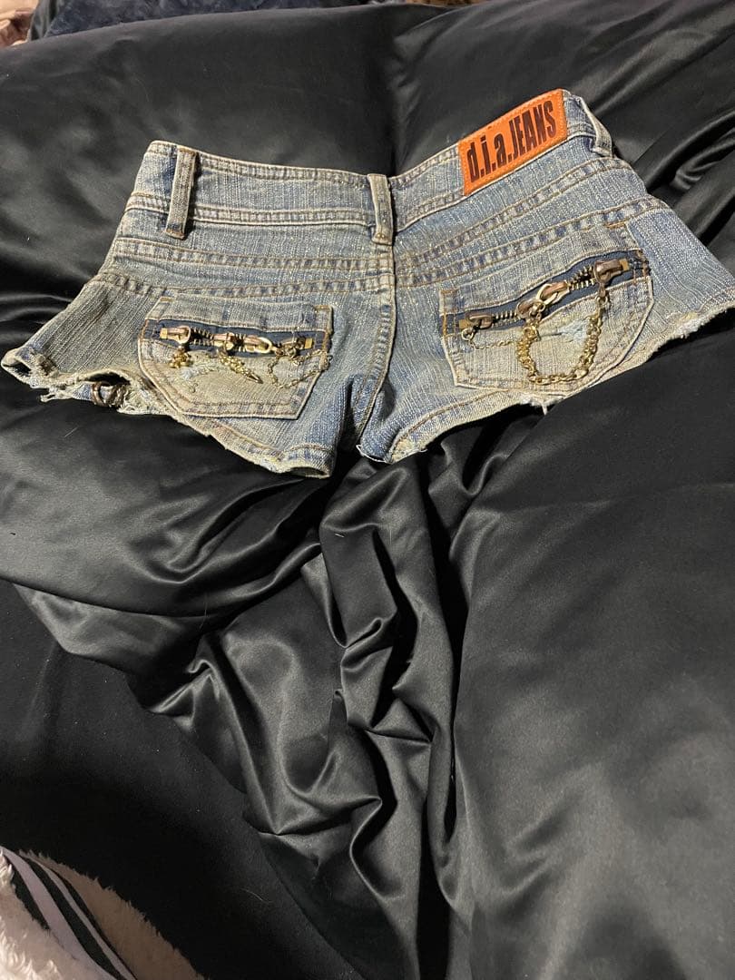 d.i.a ダメージラメ加工デニムショーパン