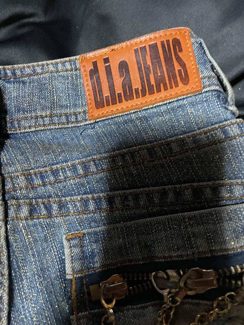 d.i.a ダメージラメ加工デニムショーパン