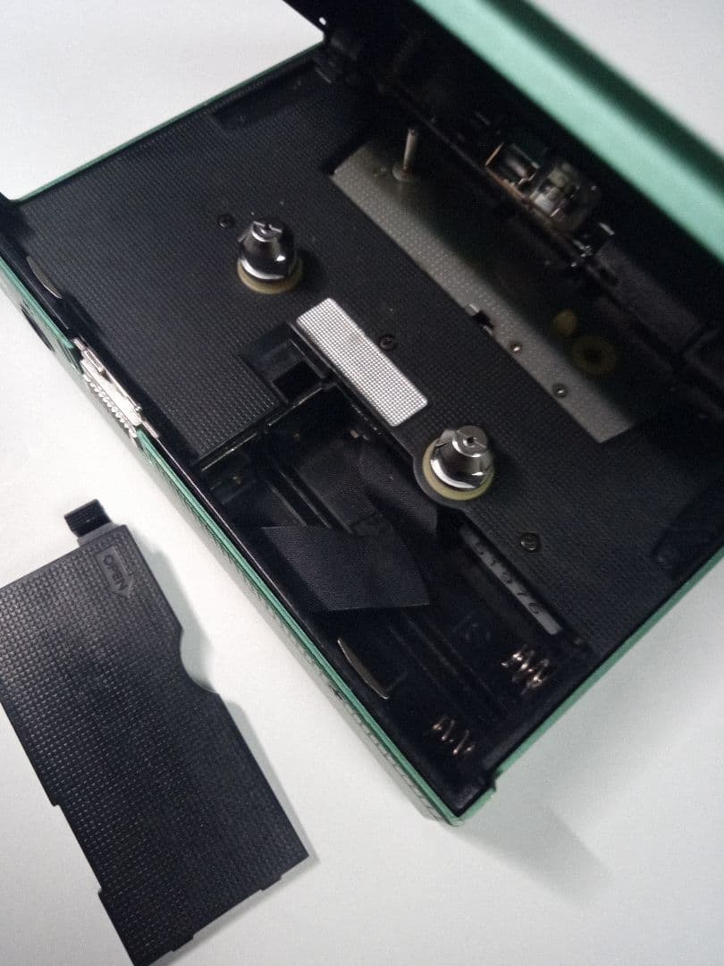 【ジャンク】SONY WALKMAN DD