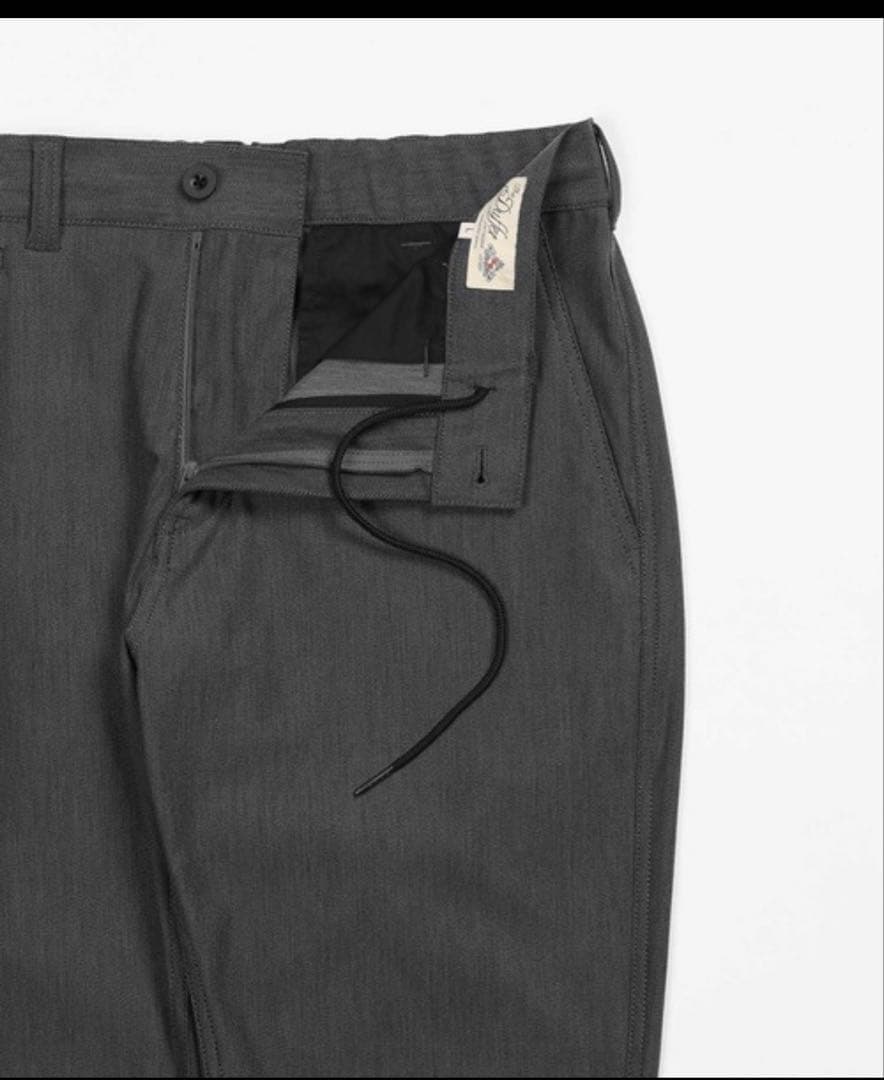 ダークグレー ストレッチスラックス テーパード