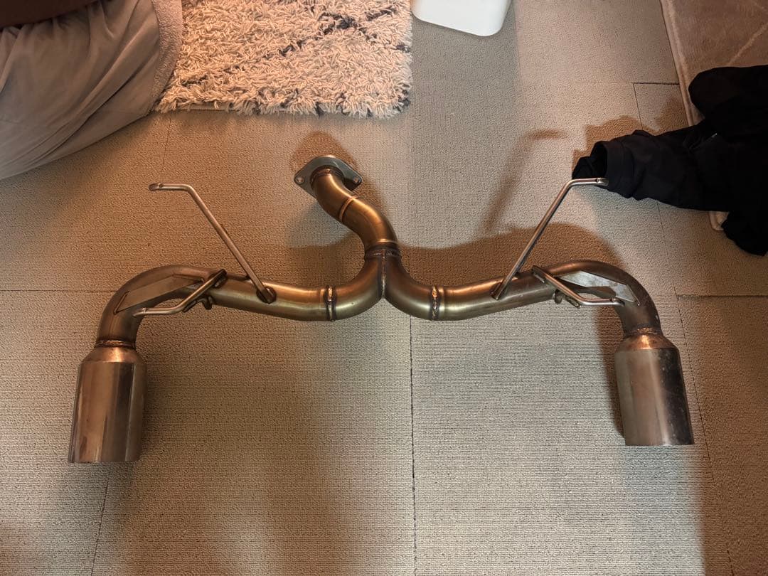 86brzロッソモデロマフラー