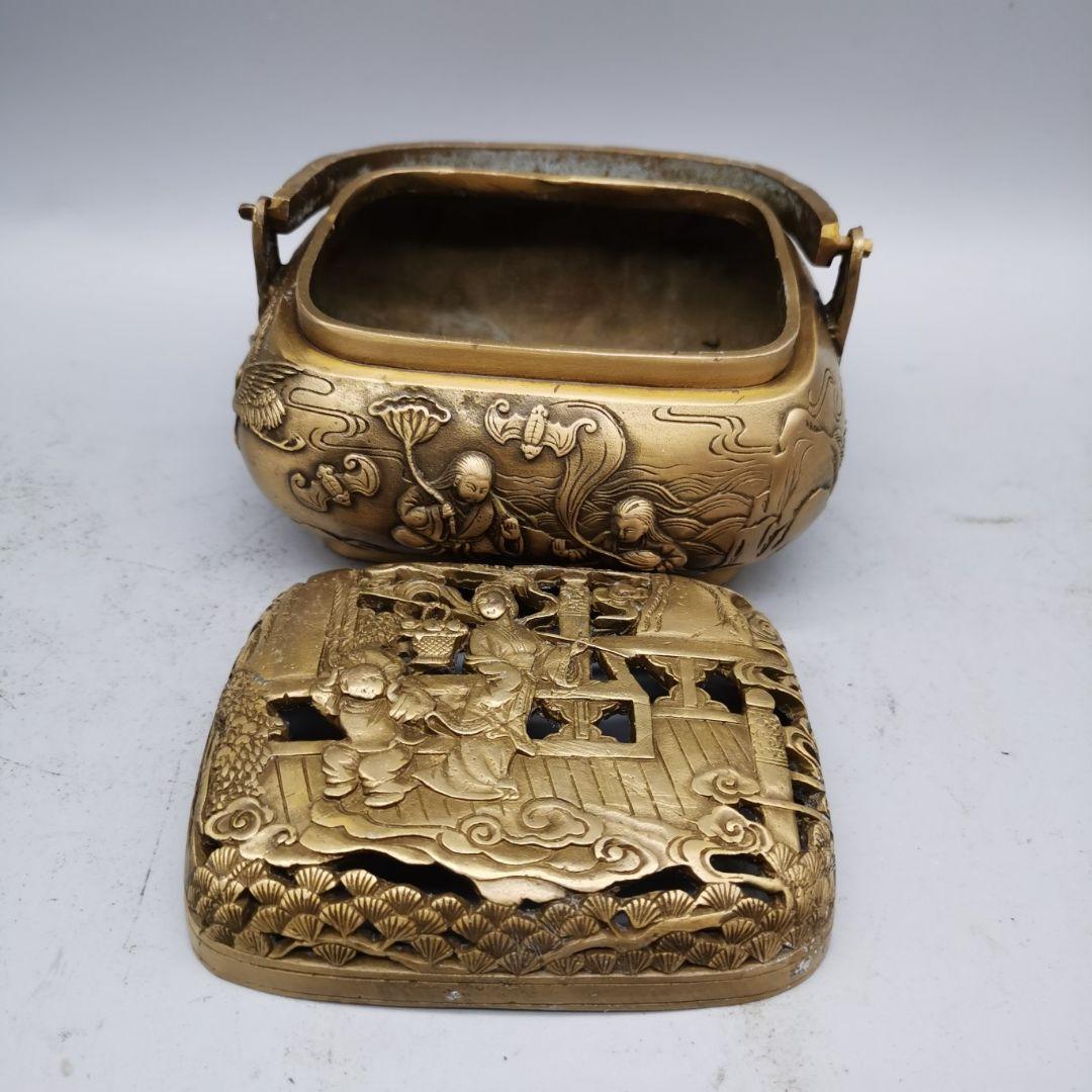 銅器 浮彫二仙香薫炉 手提げ暖手炉 香炉 香道具 装飾品 工芸品 置物