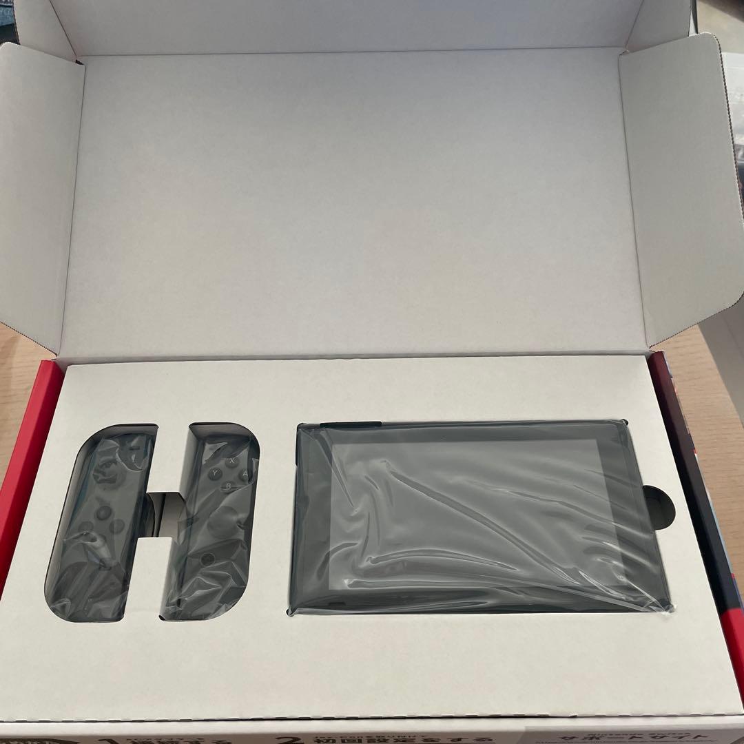 Nintendo Switch 本体 グレー Joy-Con付き　本体以外未使用