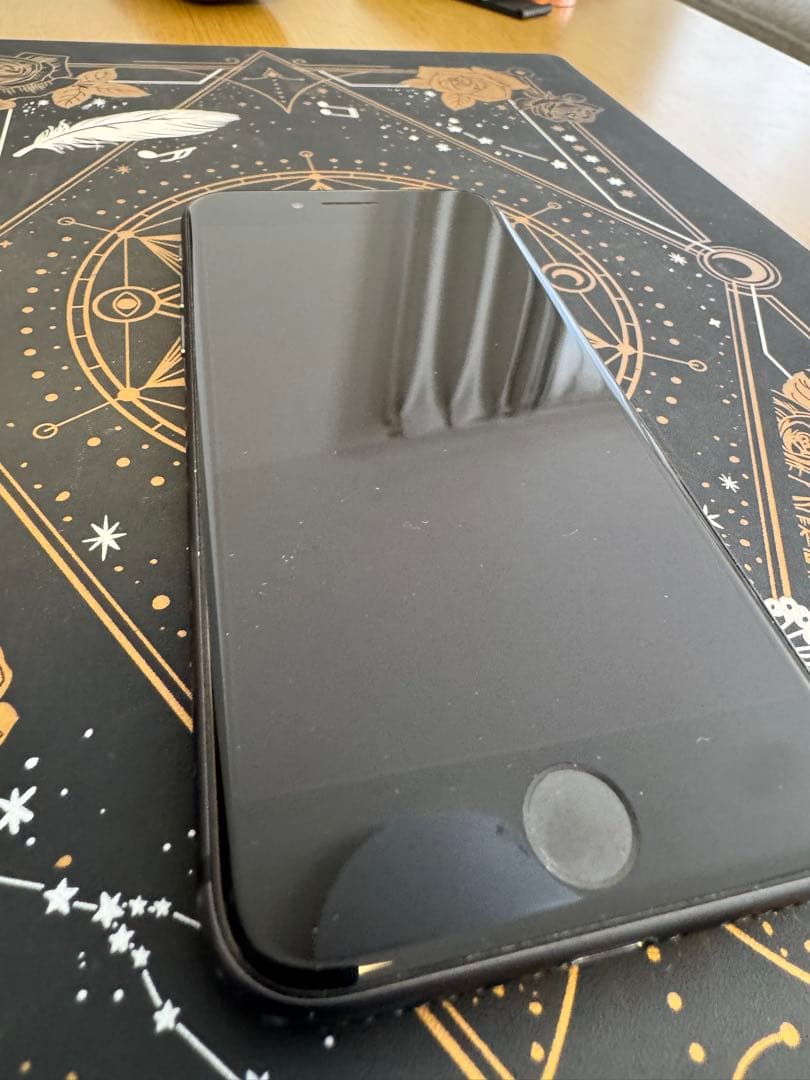 【美品】 iPhone8 【SIMフリー】