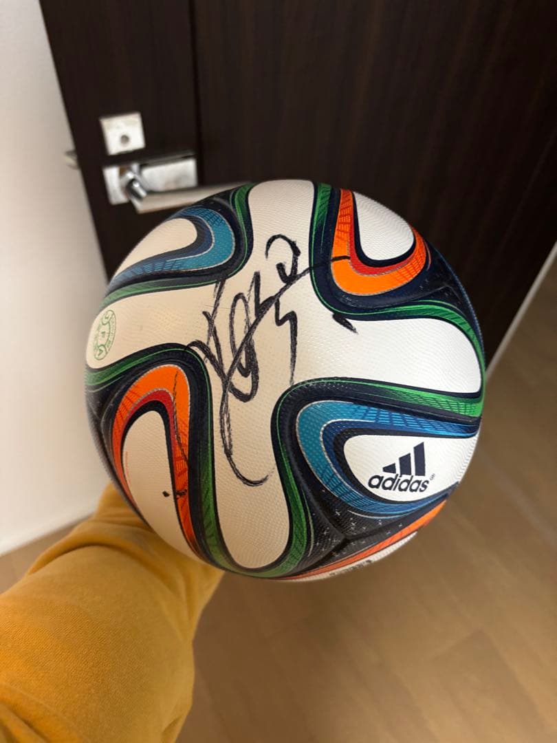 サッカーボール JFA カズサイン付き❗️