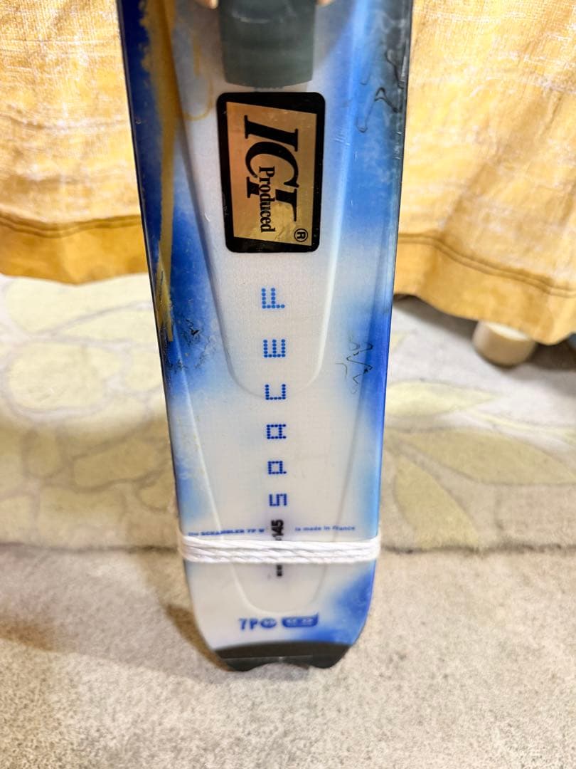 SALOMON SCREAMER スキー 青　145センチ送料込み