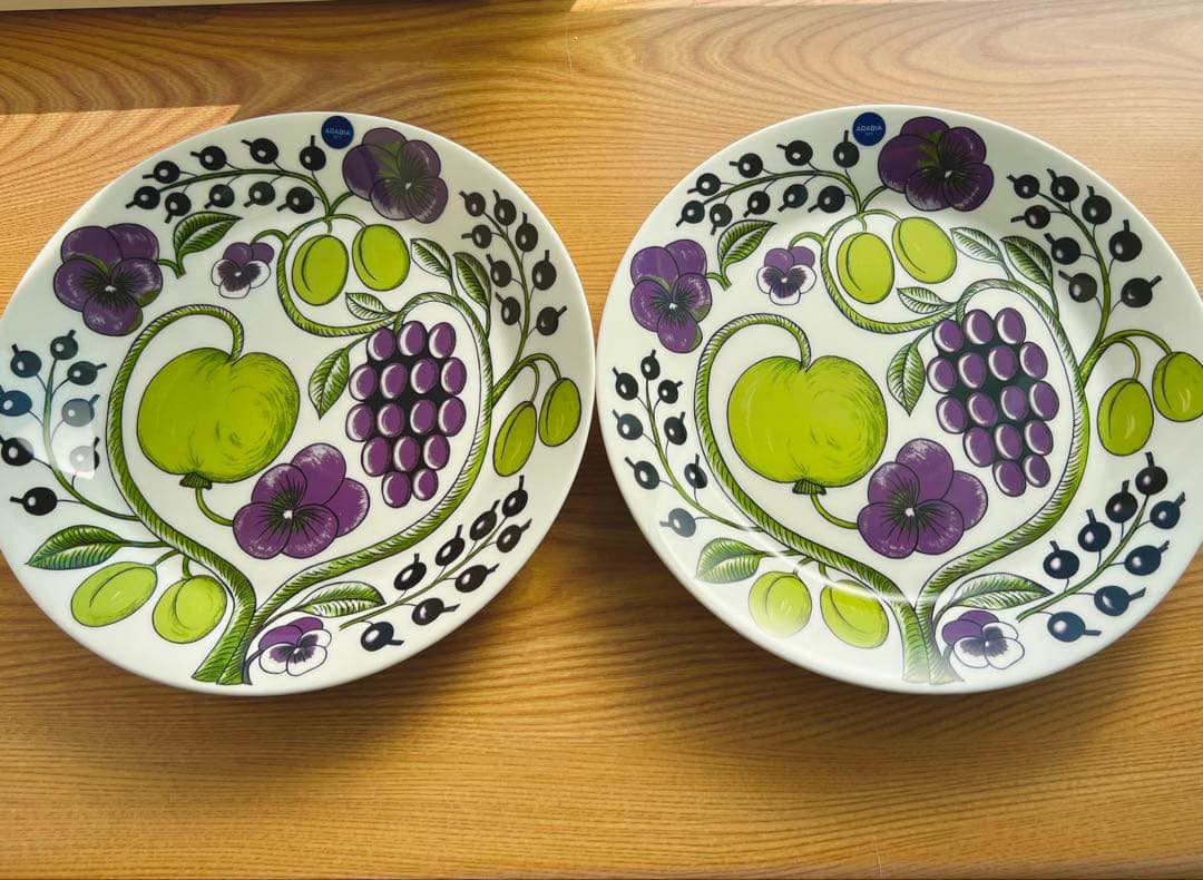 新品未使用アラビアARABIA パープル パラティッシ プレート 26cm 2枚