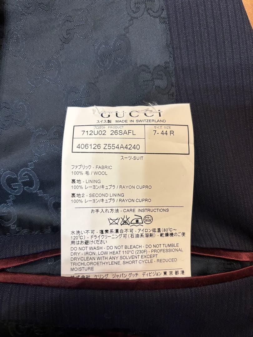 GUCCI スーツ