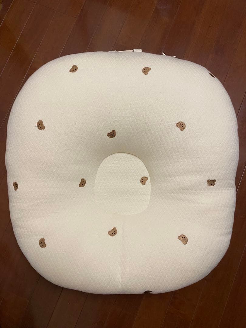 ロトトクッション テディベア柄