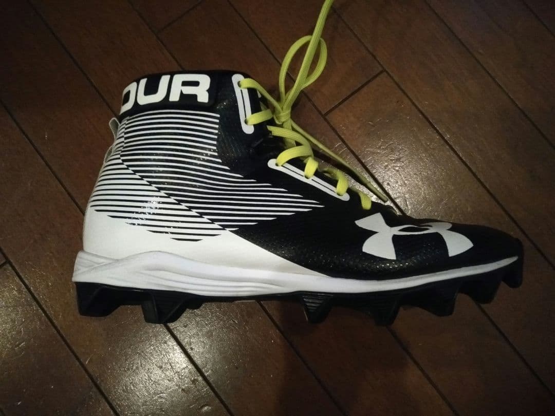 アンダーアーマー　アメリカンフットボール　アメフト　スパイク　25cm