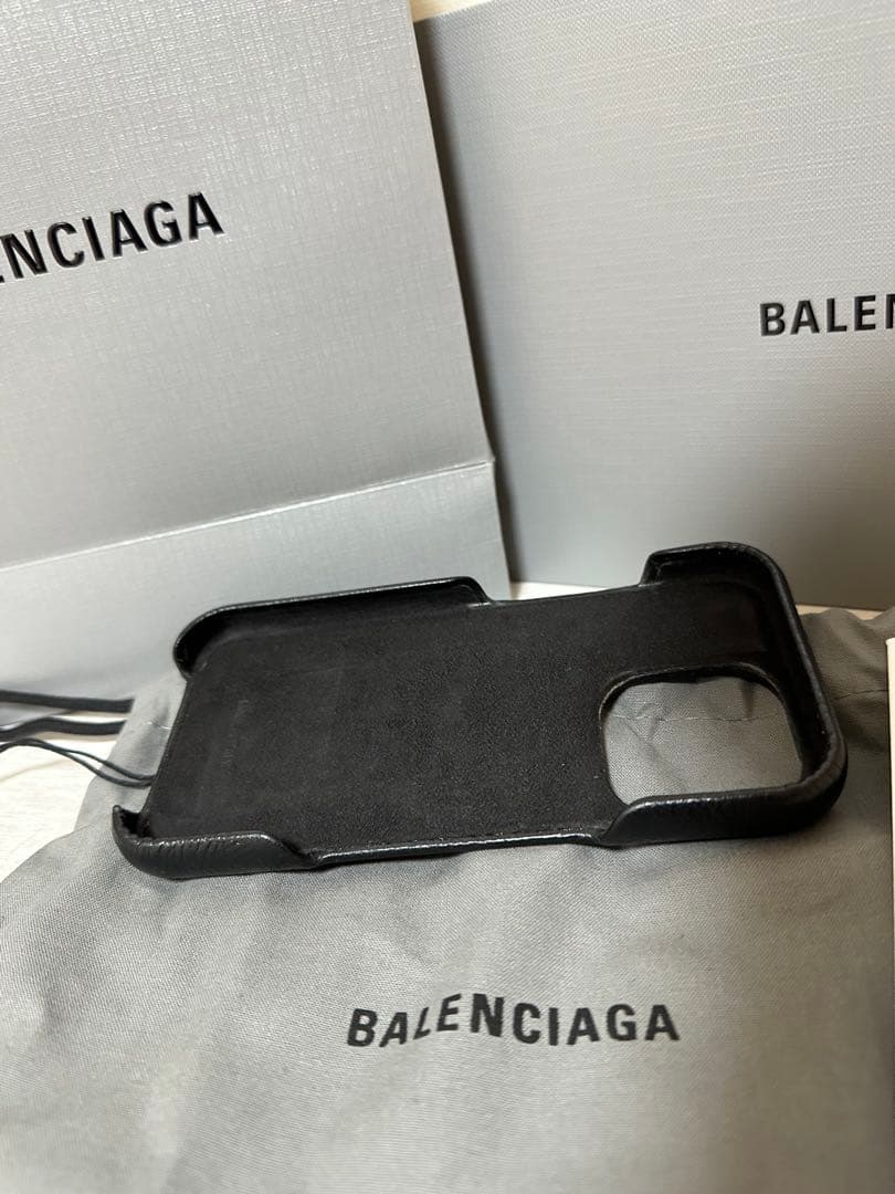 BALENCIAGA 黒 レザー風 ハードケース