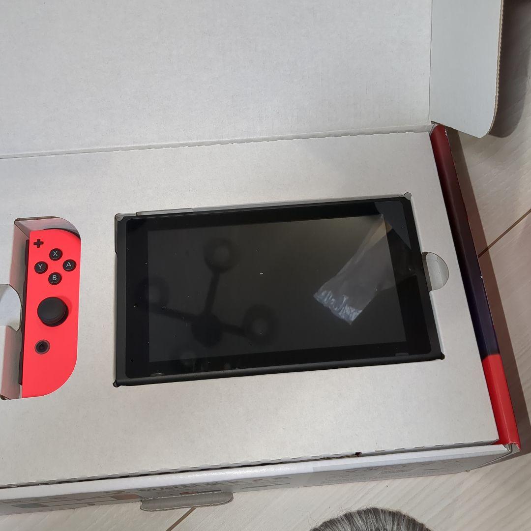 2022年製　✨超美品✨　ニンテンドースイッチ バッテリー強化版　動作確認済み