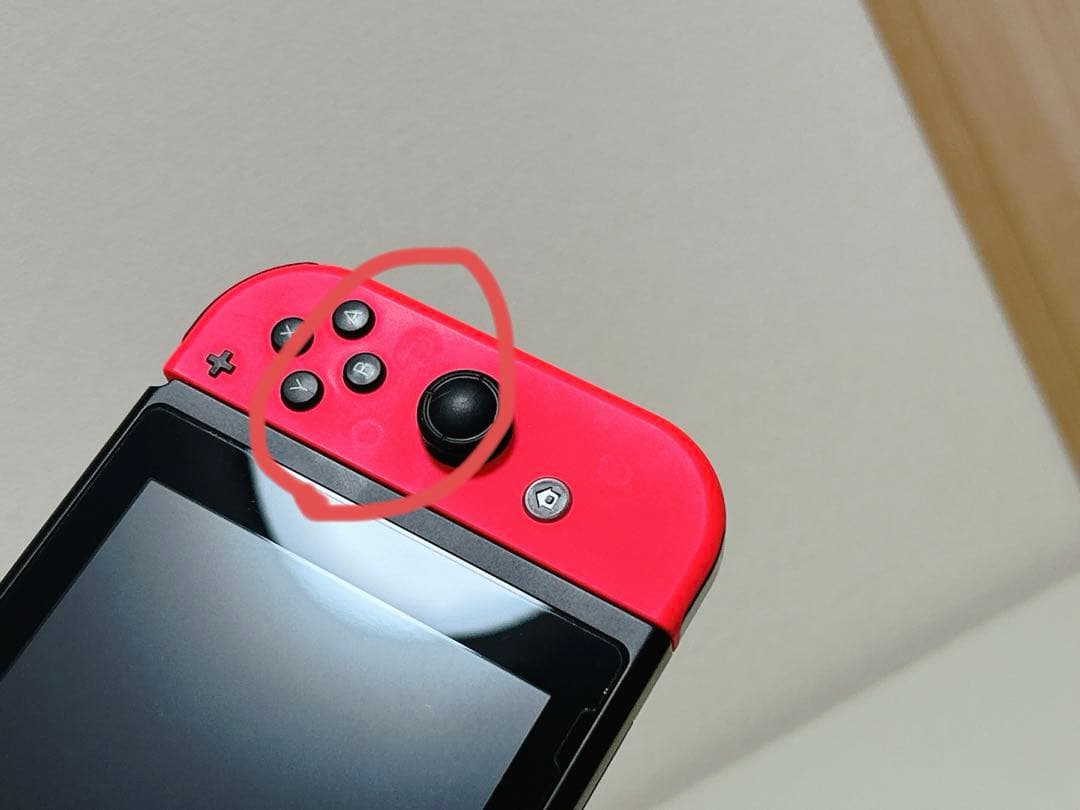 Nintendo Switch 本体 青と赤のJoy-Con付き