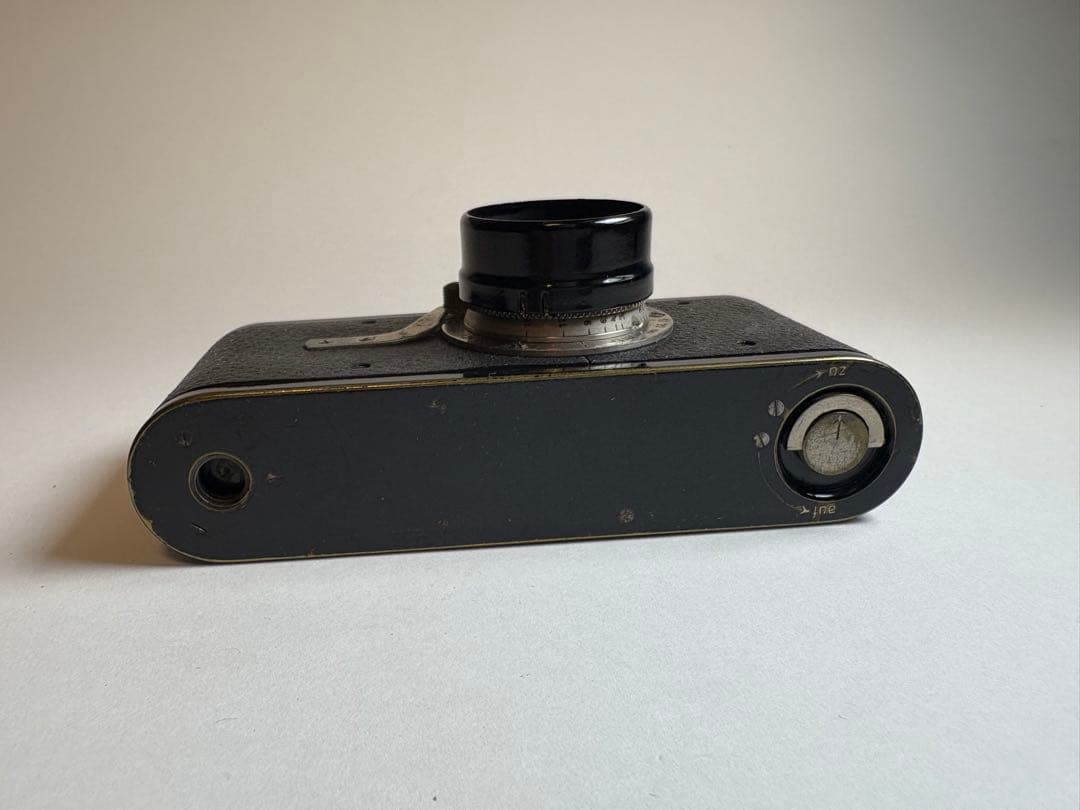 Leitz（Leica）刻印 フィルムカメラ＋レンズ付き 動作未確認 現状品