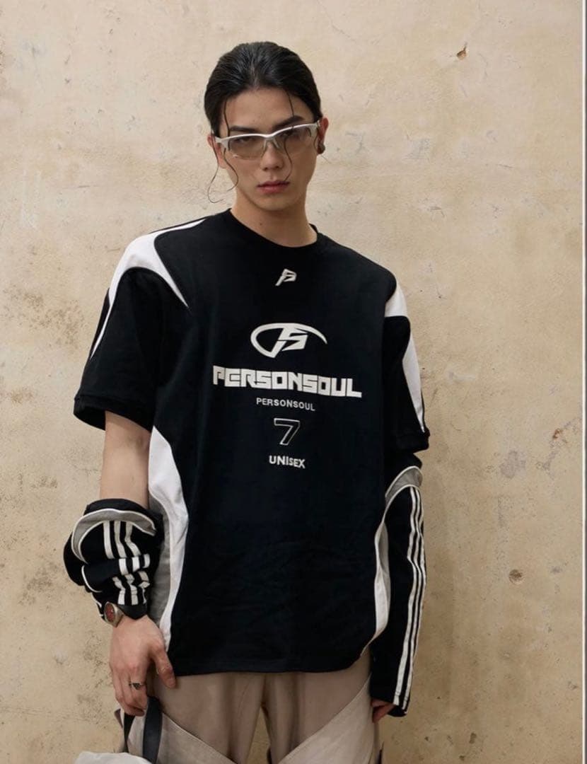 PERSONSOUL スプリット スリーブ レーシング T シャツ