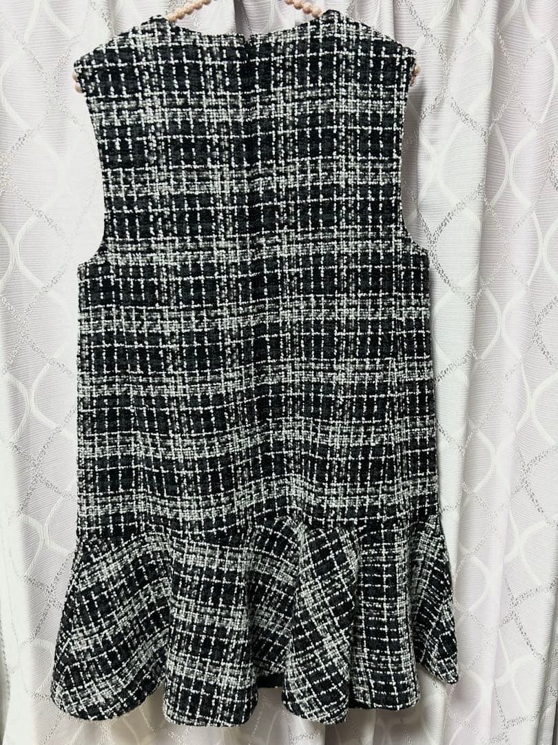 新品☆人気☆ アプワイザーリッシェ　ツイードペプラムミニワンピース