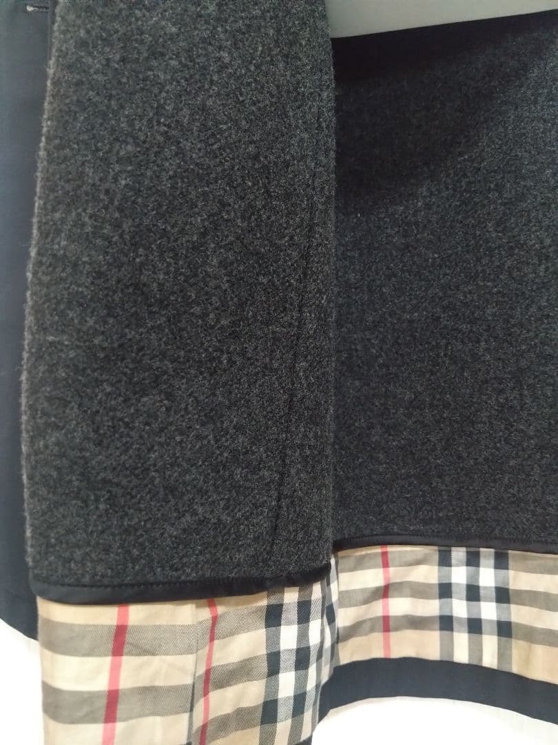 ト*シ様 BURBERRY ブラックトレンチコート 36