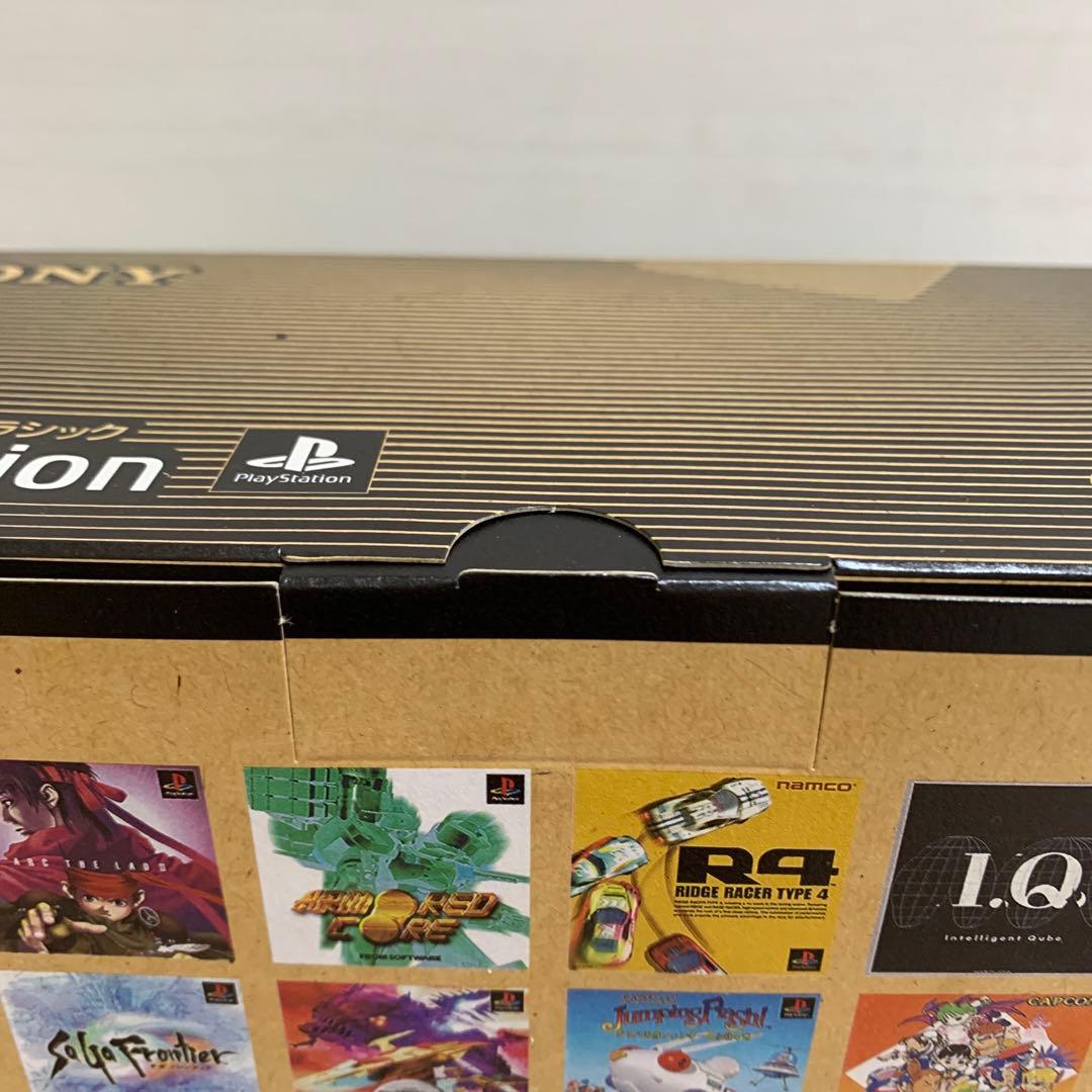 新品　未開封　Play Station プレイステーションクラシック　本体