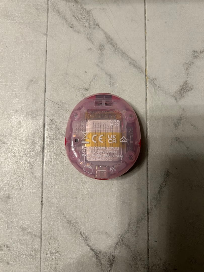 ☆たまごっち　ユニ　サンリオ　キティ　コラボ！