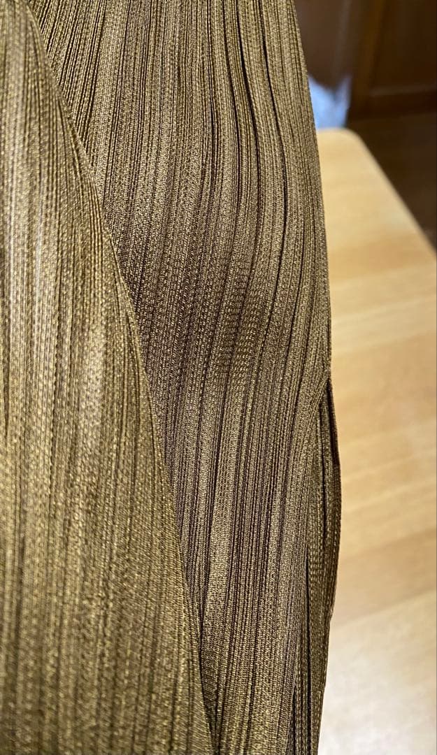 お値引き！プリーツプリーズ　キュロットパンツ