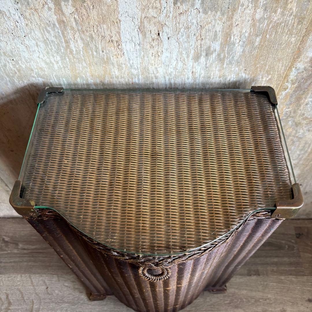 LLOYD ROOM ヴィンテージ ガラストップ　リネンボックス　バスケット