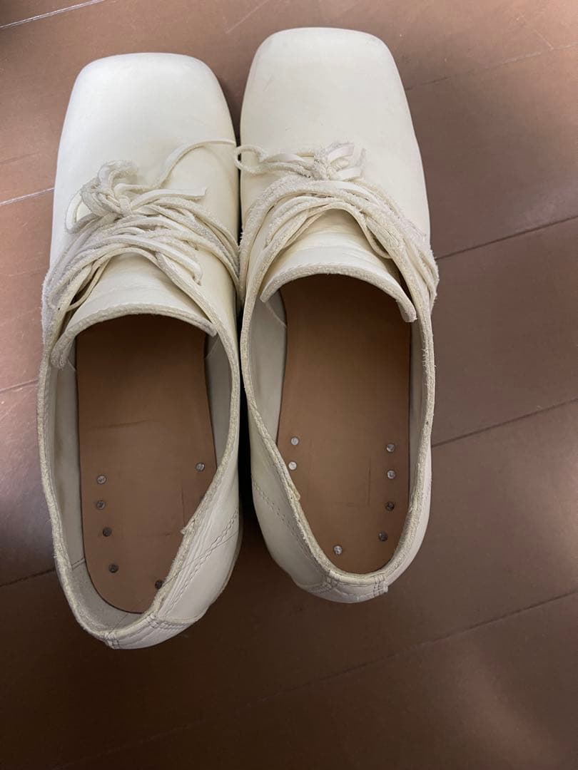 極美品　GUIDI 9082白色のレザーダービーブーツ